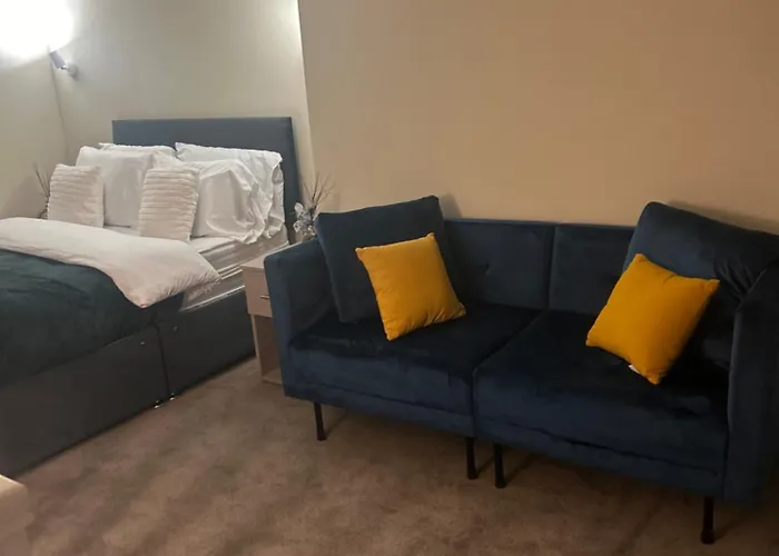 Athenaeum House Apartment *